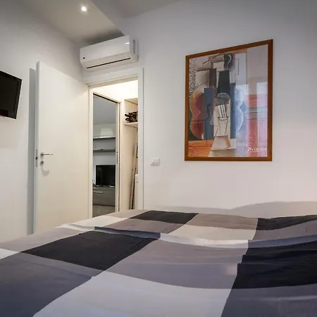Milano 82 Apartament Como